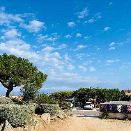 Appartement Rdc A 80m De La Plage, 2 Pieces, 4 Couchages, Terrasse Avec Acces Mer, Parking Gratuit - Fr-1-63-362 Lumio (Corsica)